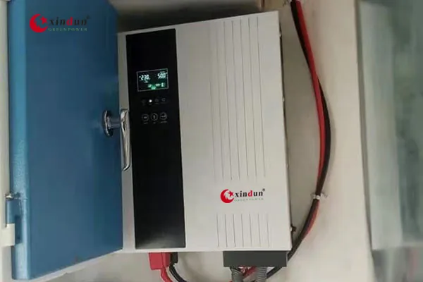 instalar inversor solar en interiores