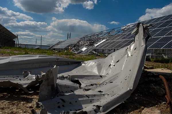 Destrucción de instalaciones eléctricas: la Ucrania solar no puede esperar Destrucción de instalaciones eléctricas: la Ucrania solar no puede esperar