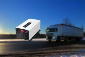 Sistema de energía solar Xindun de China Instalar un inversor de corriente en un camión.