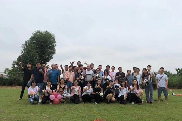 Actividad de team building de Xindun Power 2020: barbacoa al aire libre Actividad de team building de Xindun Power 2020: barbacoa al aire libre